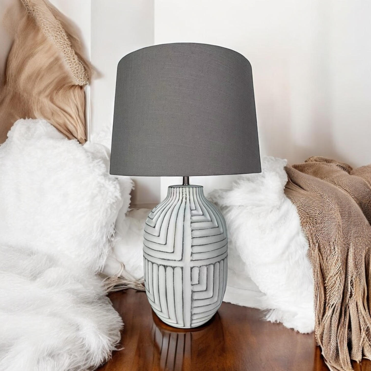 MSL 38cm Traditional Ceramic Table Lamp Base and Shade with Inline Rocker Switch, Double Insulated