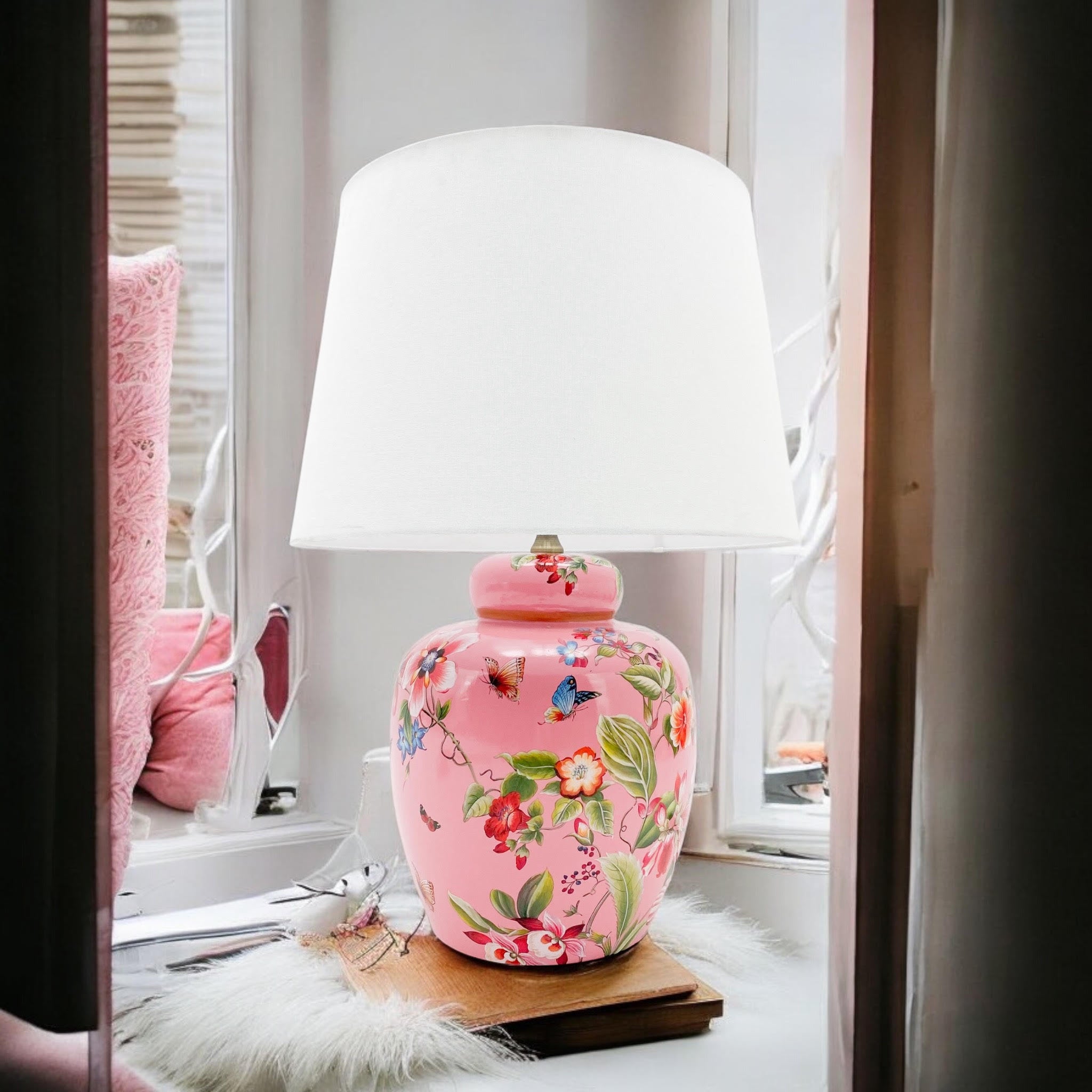 MSL 41cm Traditional Ceramic Table Lamp with Shade and Inline Rocker Switch
