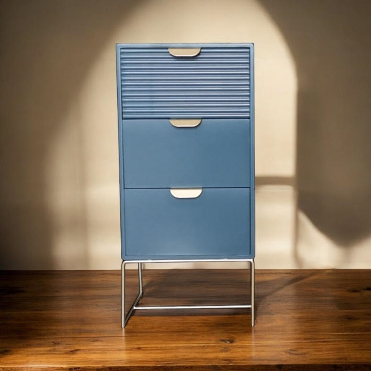MSL 64cm Blue Wooden 3-Drawer Bedside Table with Scalloped Edge Design