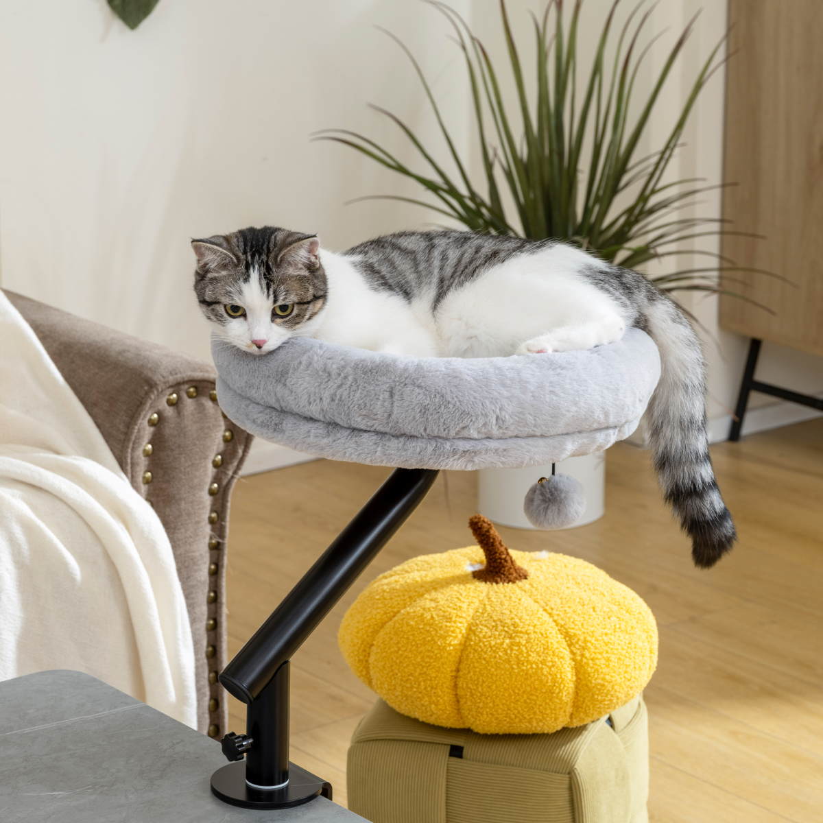 PawHut 360° Rotating Adjustable Cat Desk Bed with Clamp, Grey