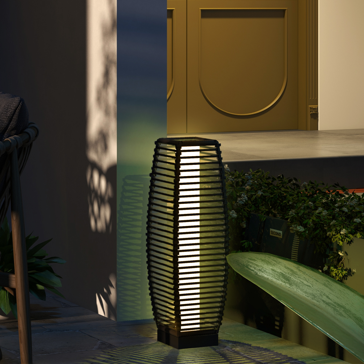 Outsunny Grey Rattan Solar Floor Lamp with Auto On/Off LED Light for Porch and Yard