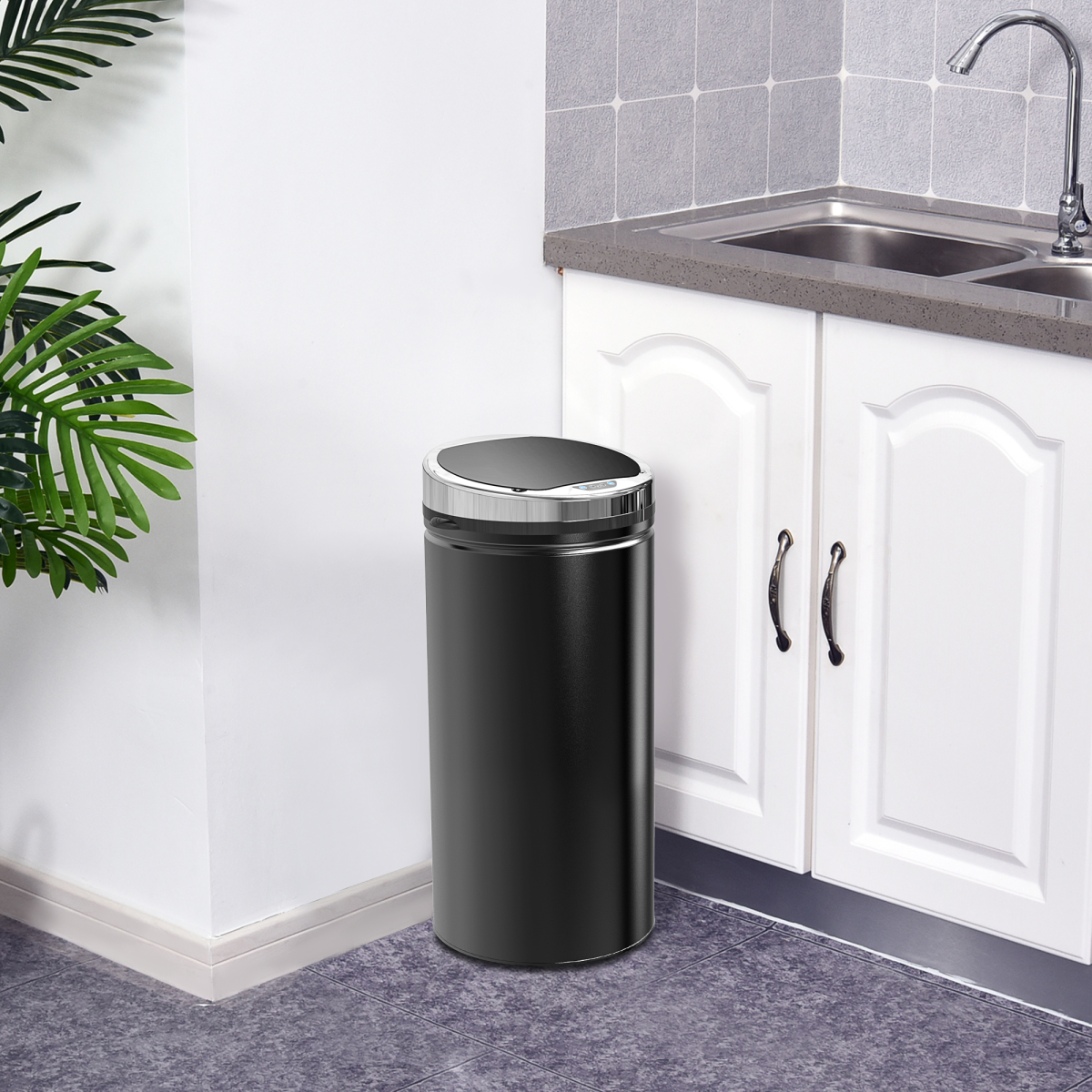 HOMCOM 42L Stainless Steel Sensor Trash Can with Removable Inner Bucket, Black
