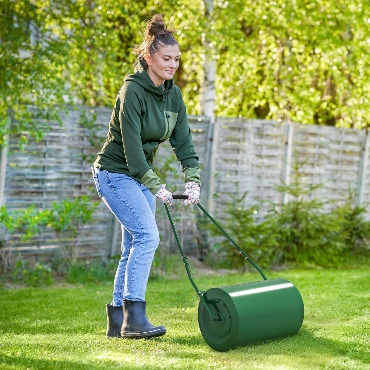 Outsunny Heavy-Duty Fillable Metal Lawn Roller with Comfort Grip