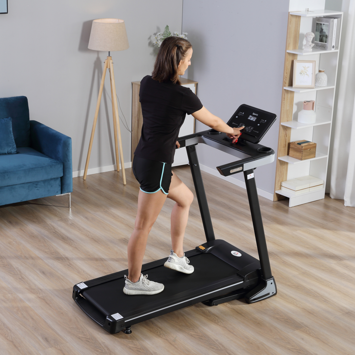 HOMCOM 500W Motorised Treadmill 1-12km/h Foldable Frame with Wheels, 12 Preset Programs, LCD Screen, Safety Key