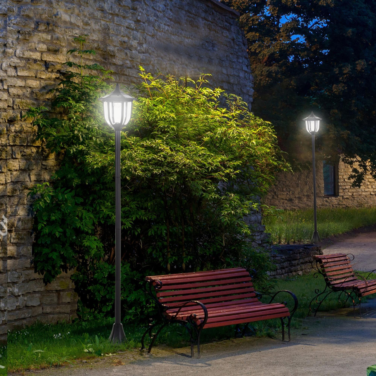 Outsunny 1.77m Black Solar LED Lamp Post with Ground Stake, ABS, IP44, Free-Standing