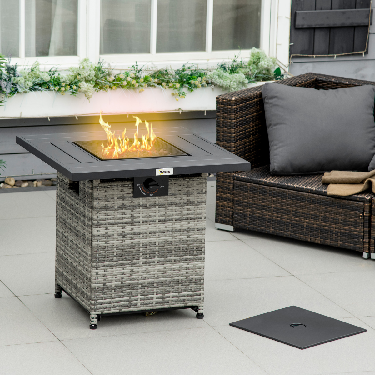 Outsunny Gas Fire Pit Table, 40,000 BTU, Rain Cover & Mesh Lid
