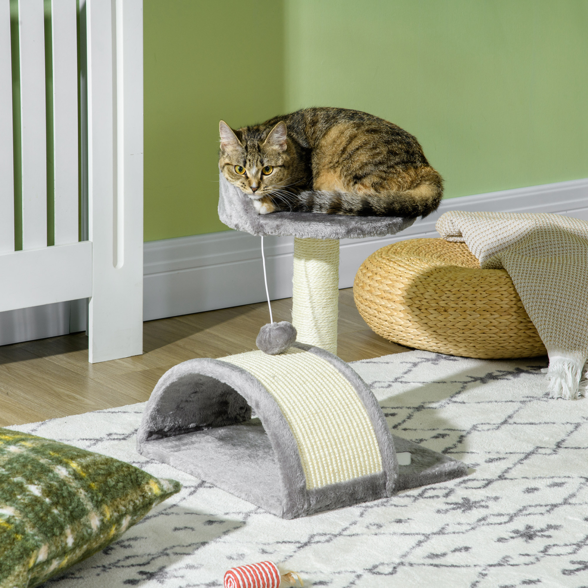 PawHut Cat Tree with Sisal Scratching Post & Toy Ball