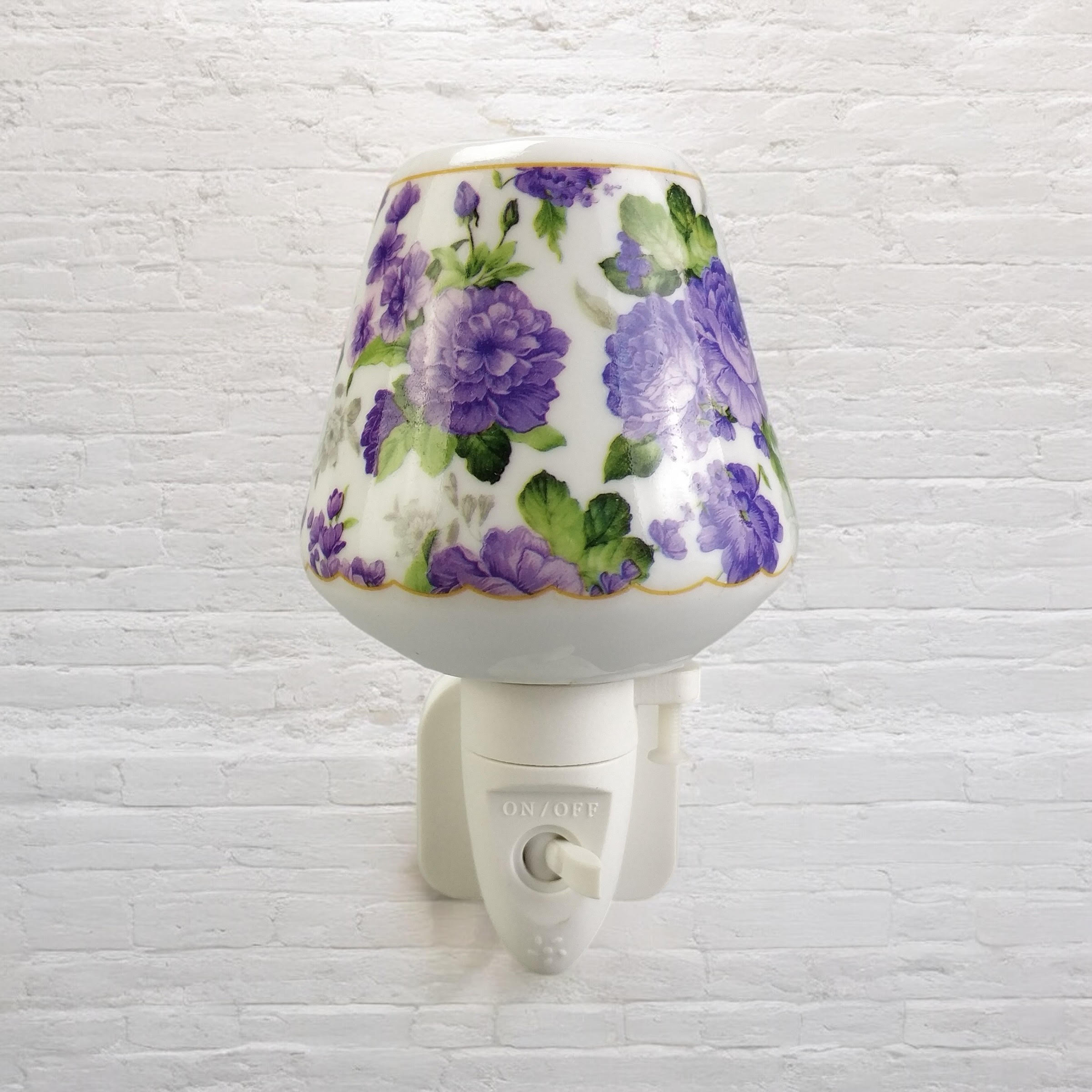 MSL 8 Inch Multi-Color Floral LED Nightlight
