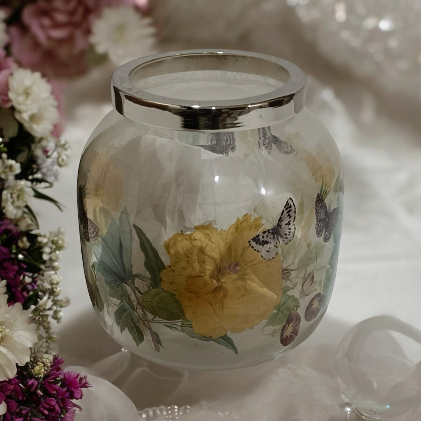 MSL 13cm Glass Flower Vase for Elegant Flower Display