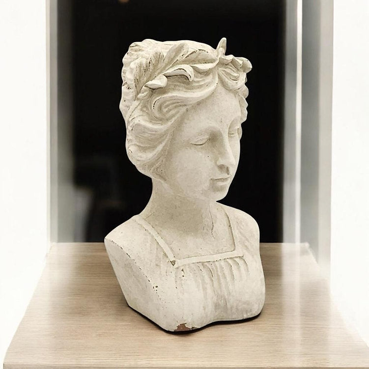 MSL 38cm Cream Resin Bust Indoor/Outdoor Hand Finished Ornament