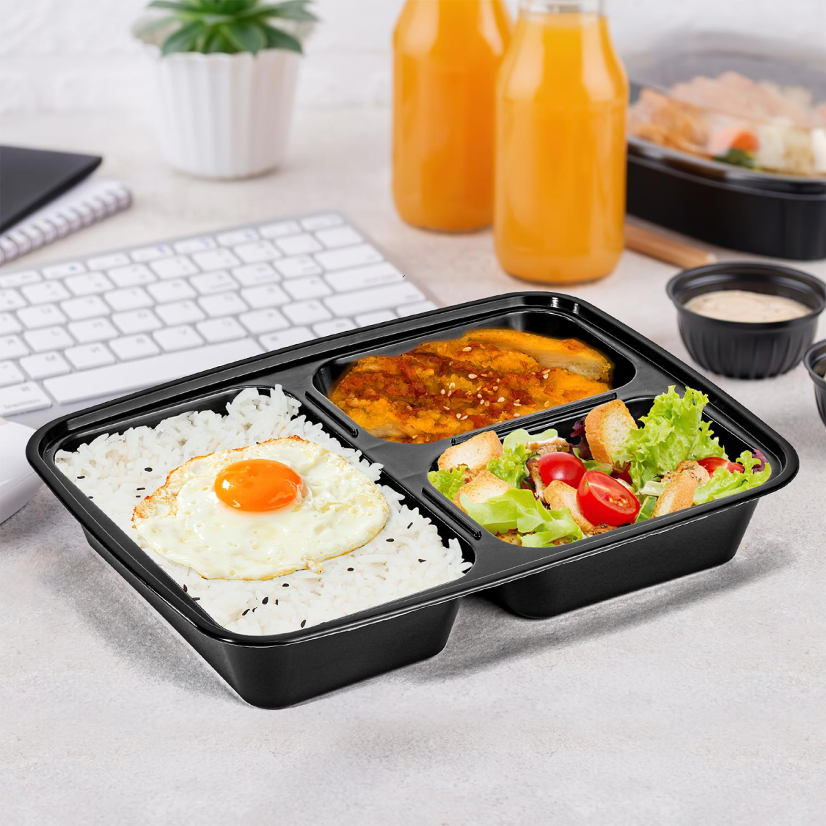 Vinsani 3 Compartment Meal Prep Containers with Leak-Resistant Lids, 32 oz, BPA-Free, Microwave, Freezer and Dishwasher Safe