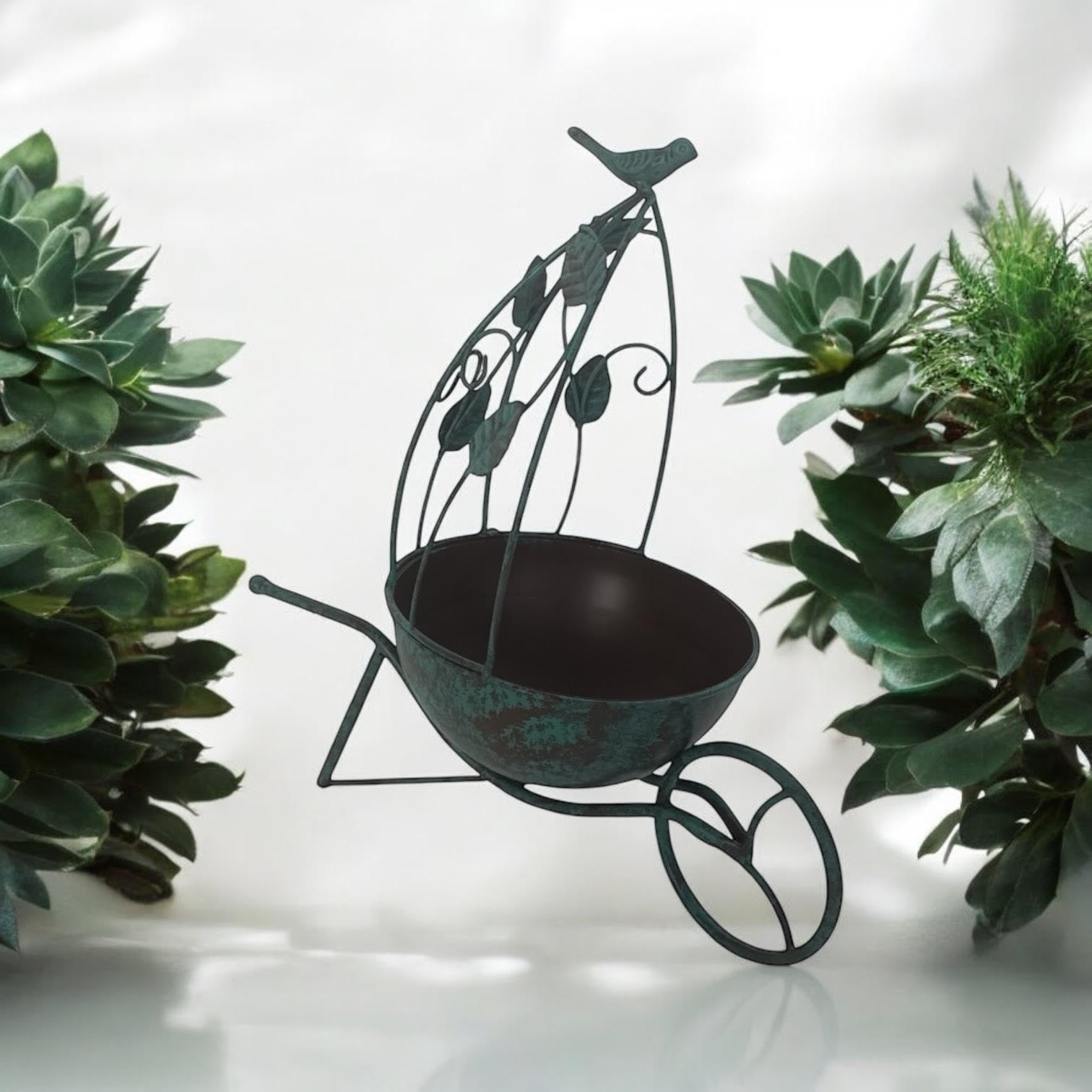 MSL 36cm Green Metal Garden Planter Quirky Plant Pot