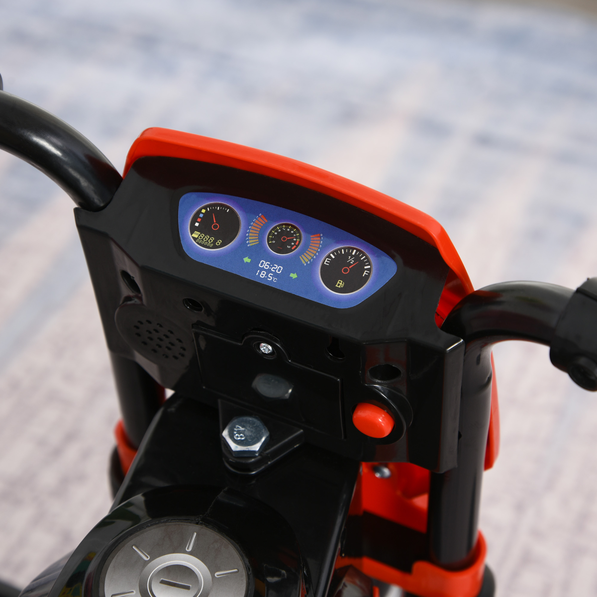 HOMCOM Toddler Pedal Tricycle Ride-On with Music and Lights, 18-36 Months, Red