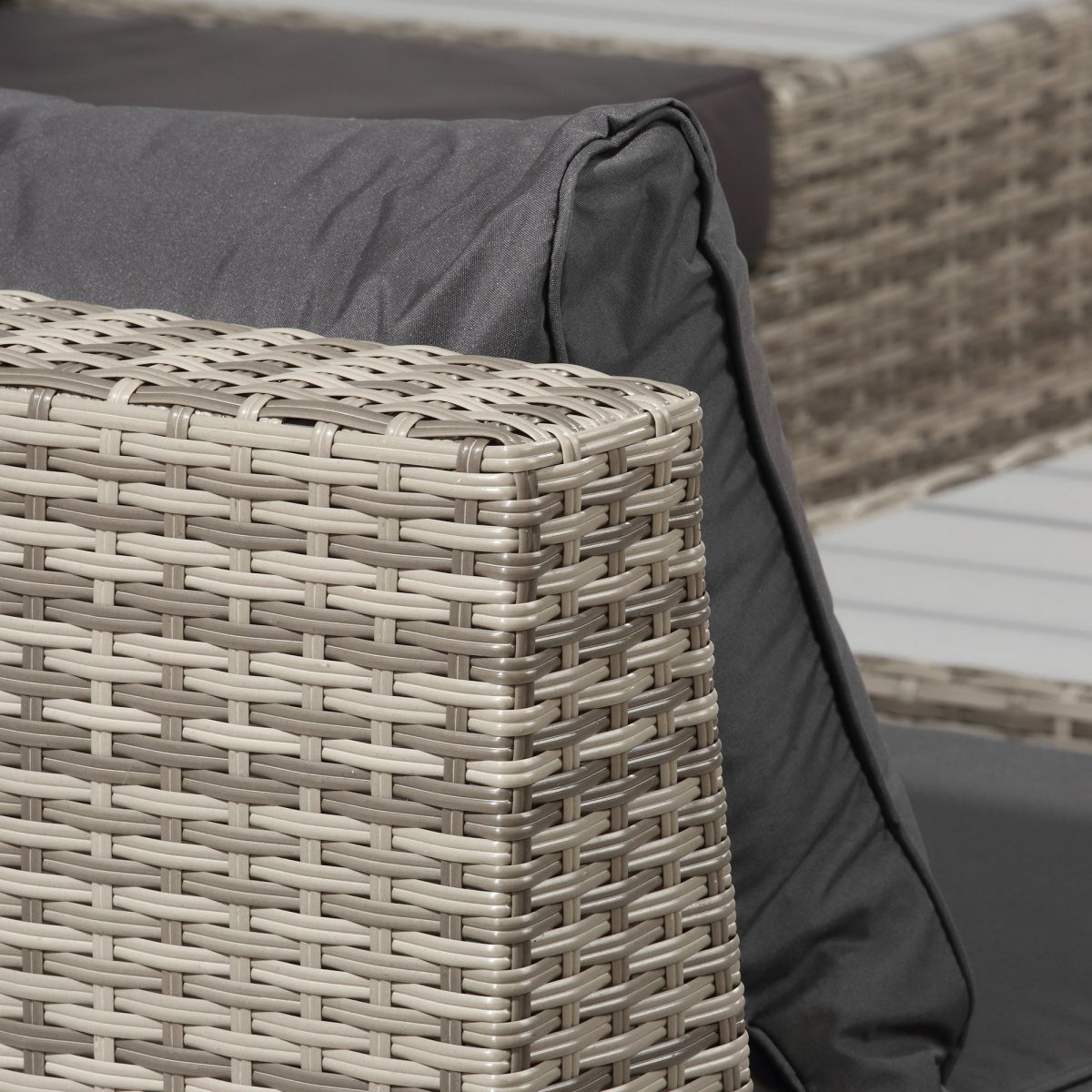 Outsunny 4-Piece 5-Seater Rattan Sectional Corner Sofa Table Set with Cushions - Light Grey