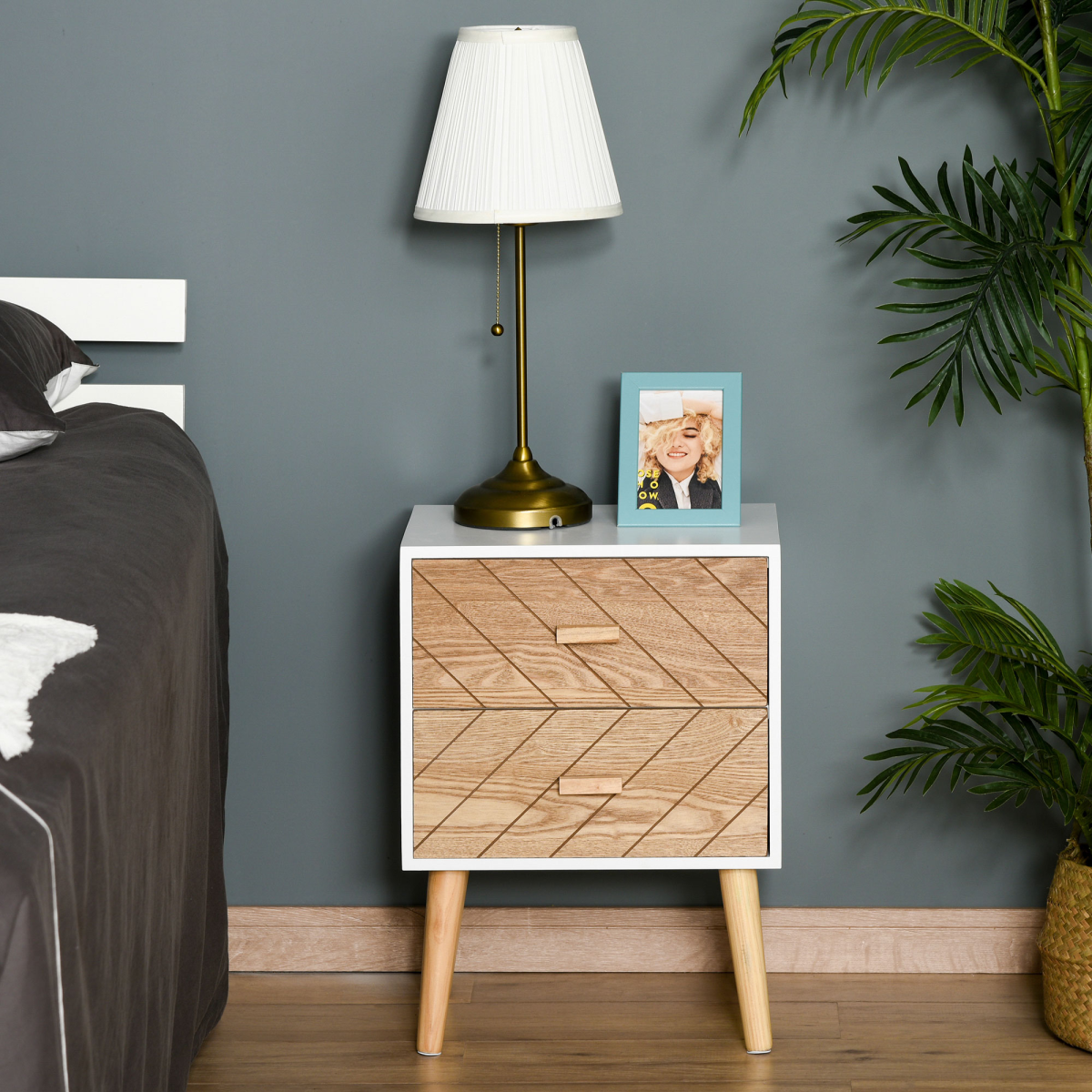 HOMCOM Nordic Style Wooden 2-Drawer Side Cabinet Bedside Table Storage Chest