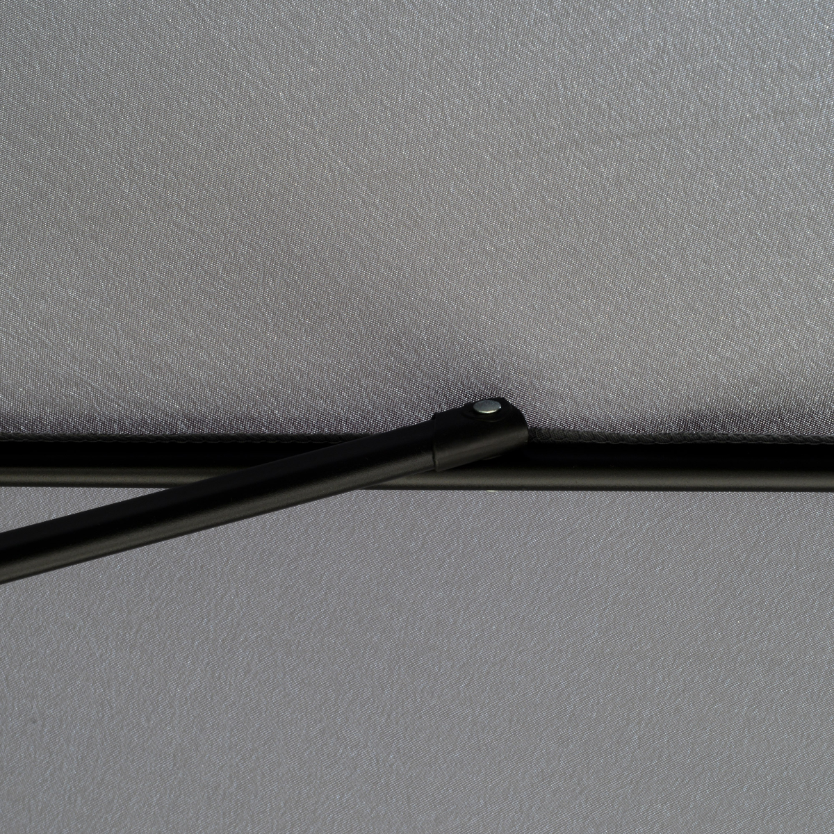 Outsunny 2.66m Charcoal Grey Patio Umbrella with Scalloped Edge, Crank Handle and Tilt Function