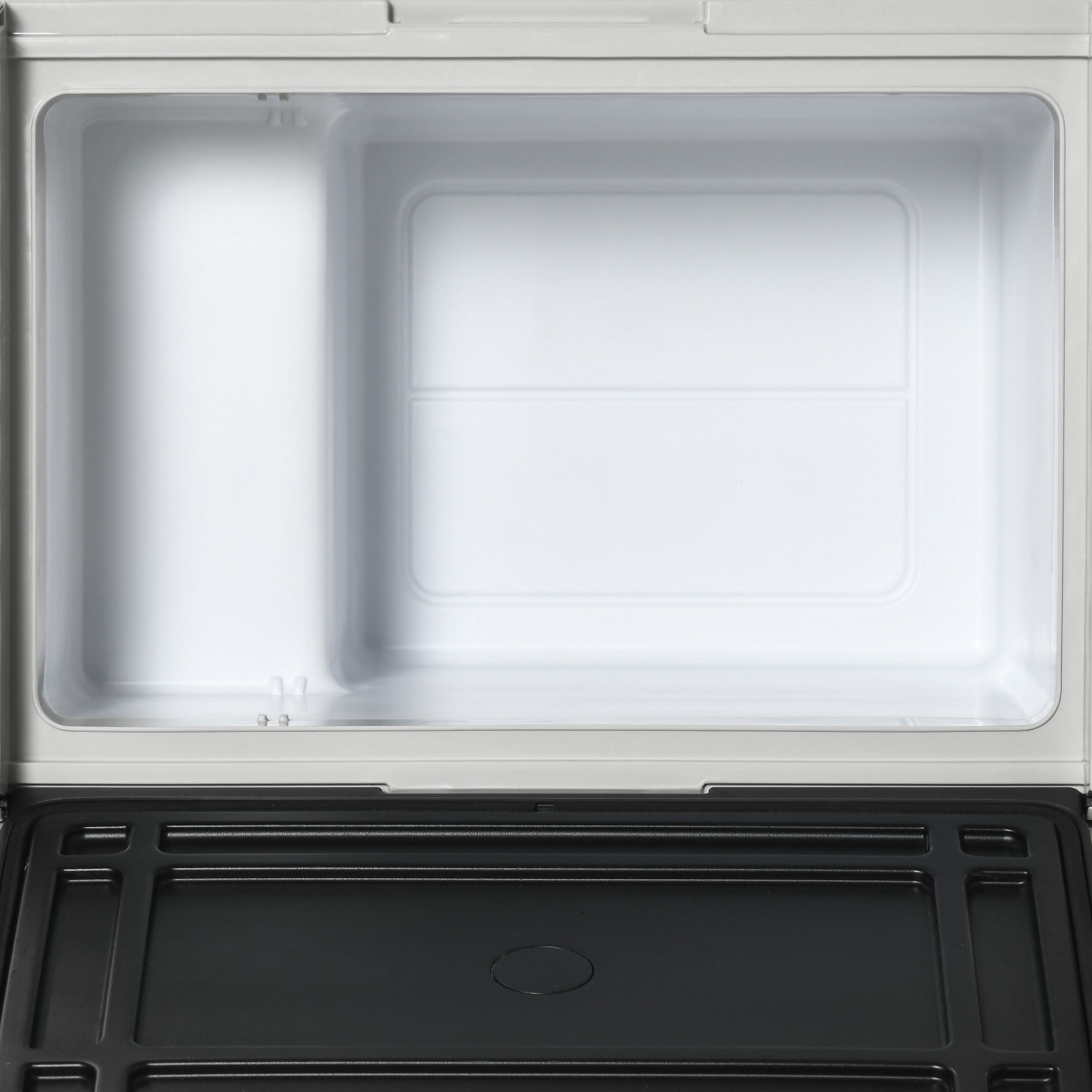 30L Portable Car Refrigerator Freezer 12V/24V DC 110/240V AC for Camping and Driving