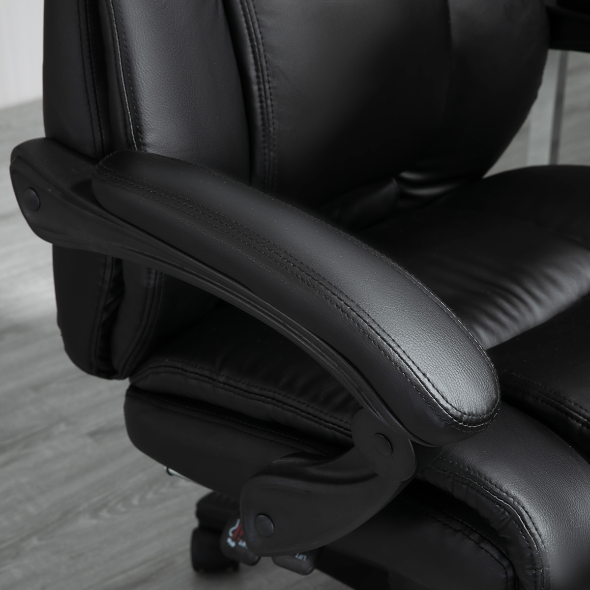 Executive High Back Office Chair with Reclining Backrest, Retractable Footrest, Adjustable Height, 360 Swivel Wheels, Black