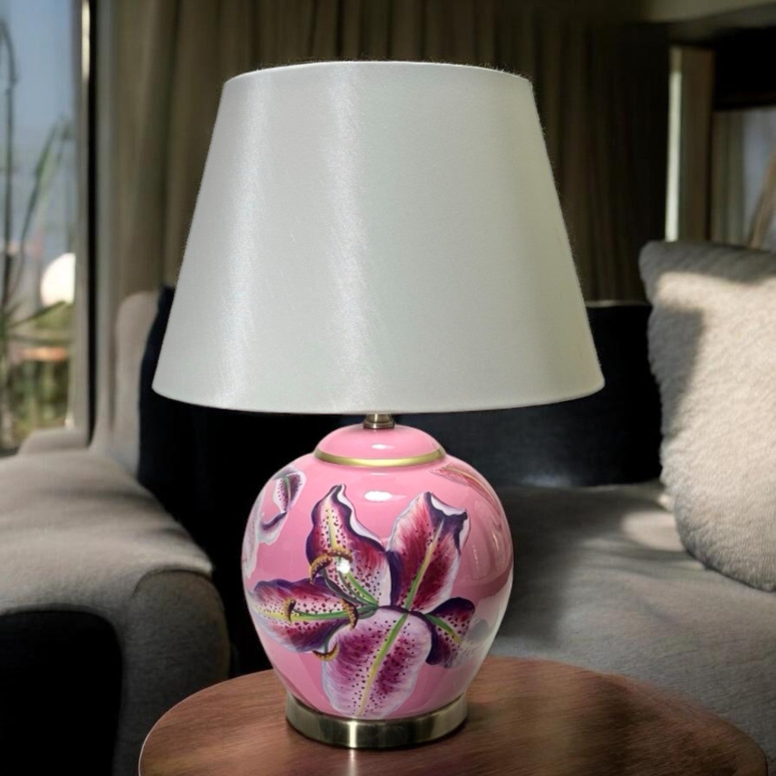 40cm Traditional Ceramic Table Lamp with Shade, Inline Switch, Double Insulated