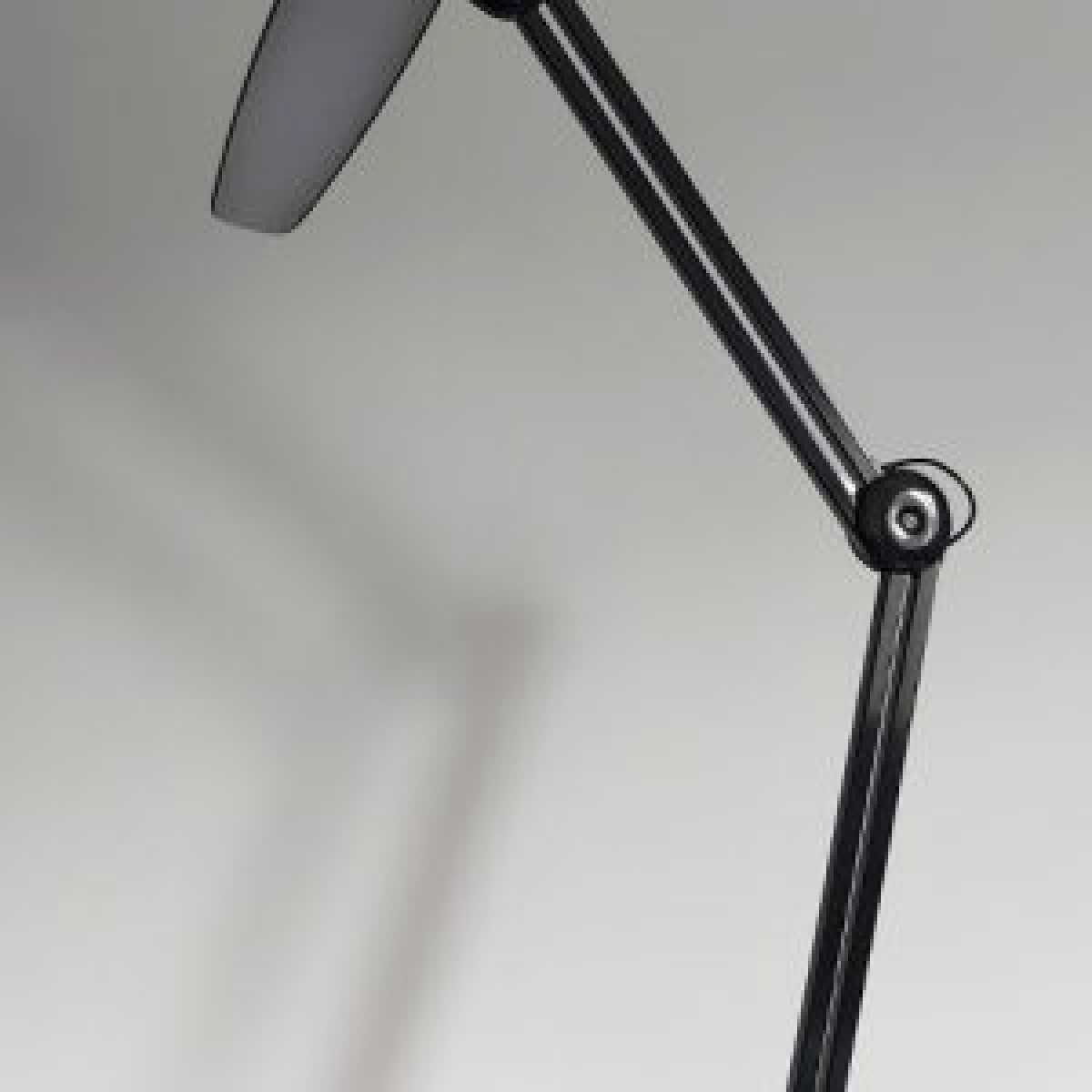 Native Lighting Onyx LED Professional Lamp 6500K 2200 Lumens 3-Step Dimmer Black UK 3-Pin Plug
