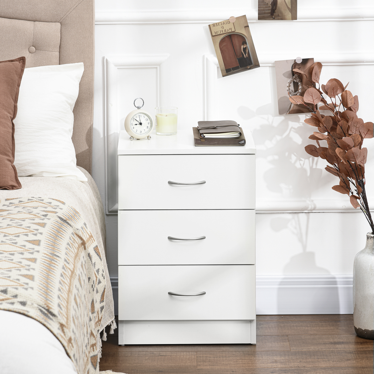 HOMCOM White 3-Drawer Bedside Table with Wood-Effect Finish