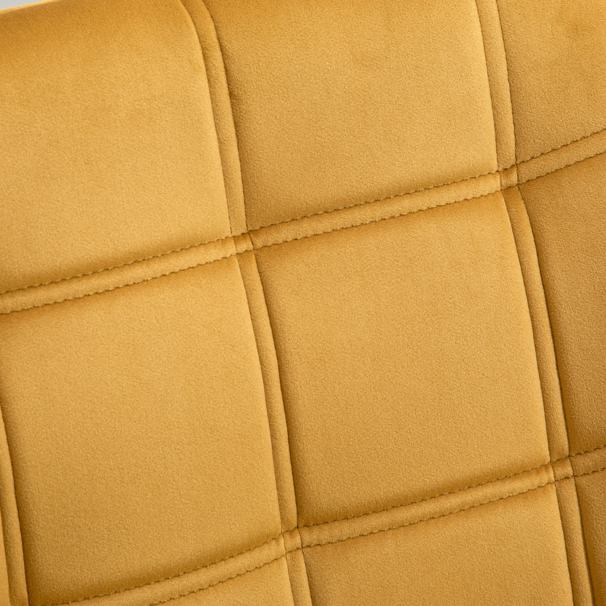 HOMCOM Velvet-Feel Tub Accent Chair with Wide Arms, Slanted Back and Wood Legs