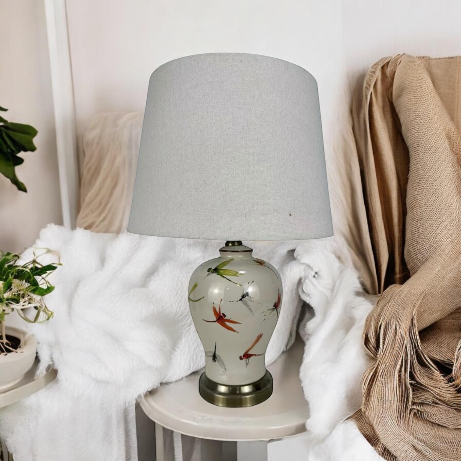 MSL Traditional Ceramic Table Lamp Base and Shade with Inline Rocker Switch, Double Insulated, Suitable for Living Room or Bedroom