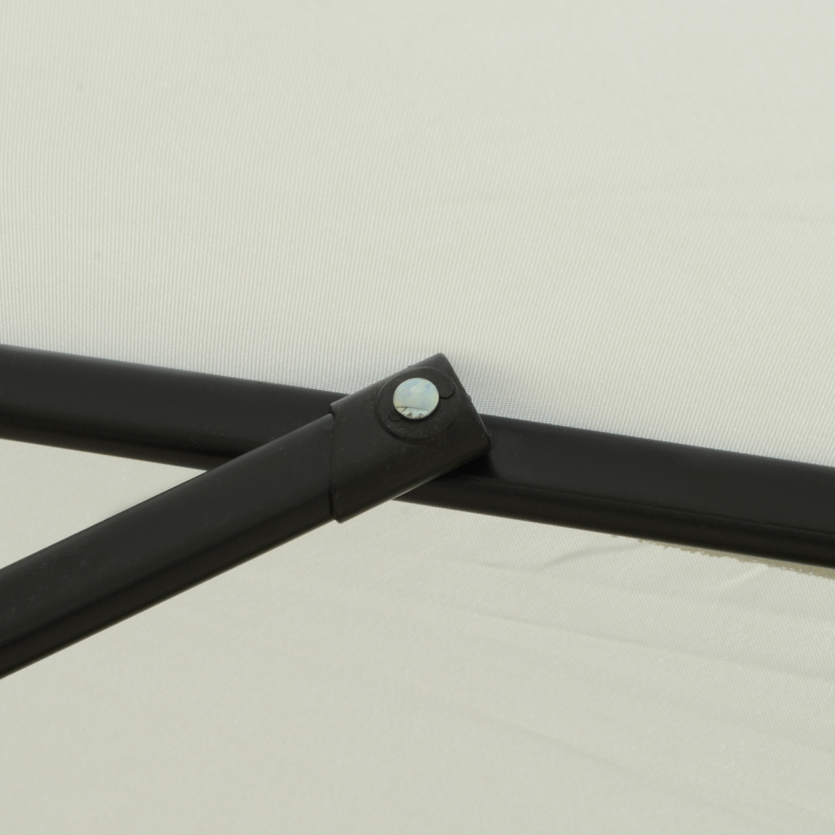 Outsunny 2.66m Patio Umbrella Parasol, Cream White, Scalloped Edge, Crank Lift, Tilting Canopy