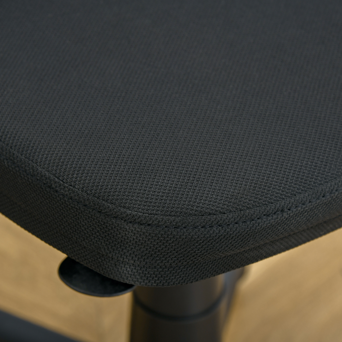 Vinsetto Ergonomic Armless Mesh Office Chair, Swivel Desk Chair