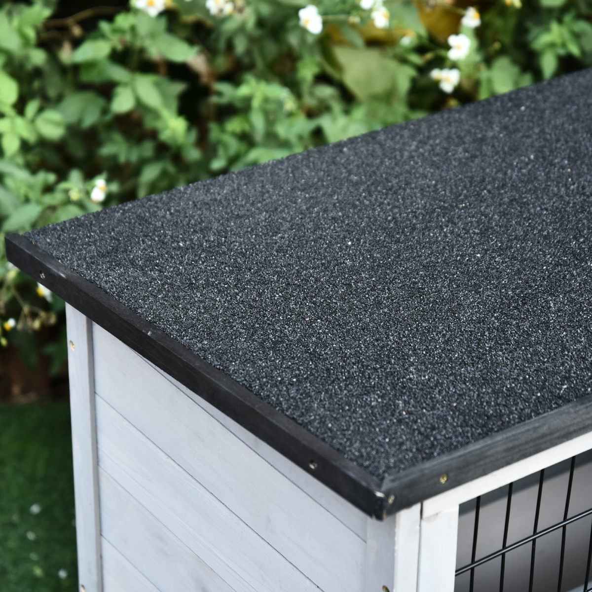 Pawhut Rabbit Hutch and Run with Removable Tray, Openable Roof, Ramp and Lockable Doors for Rabbits, Guinea Pigs and Small Animals