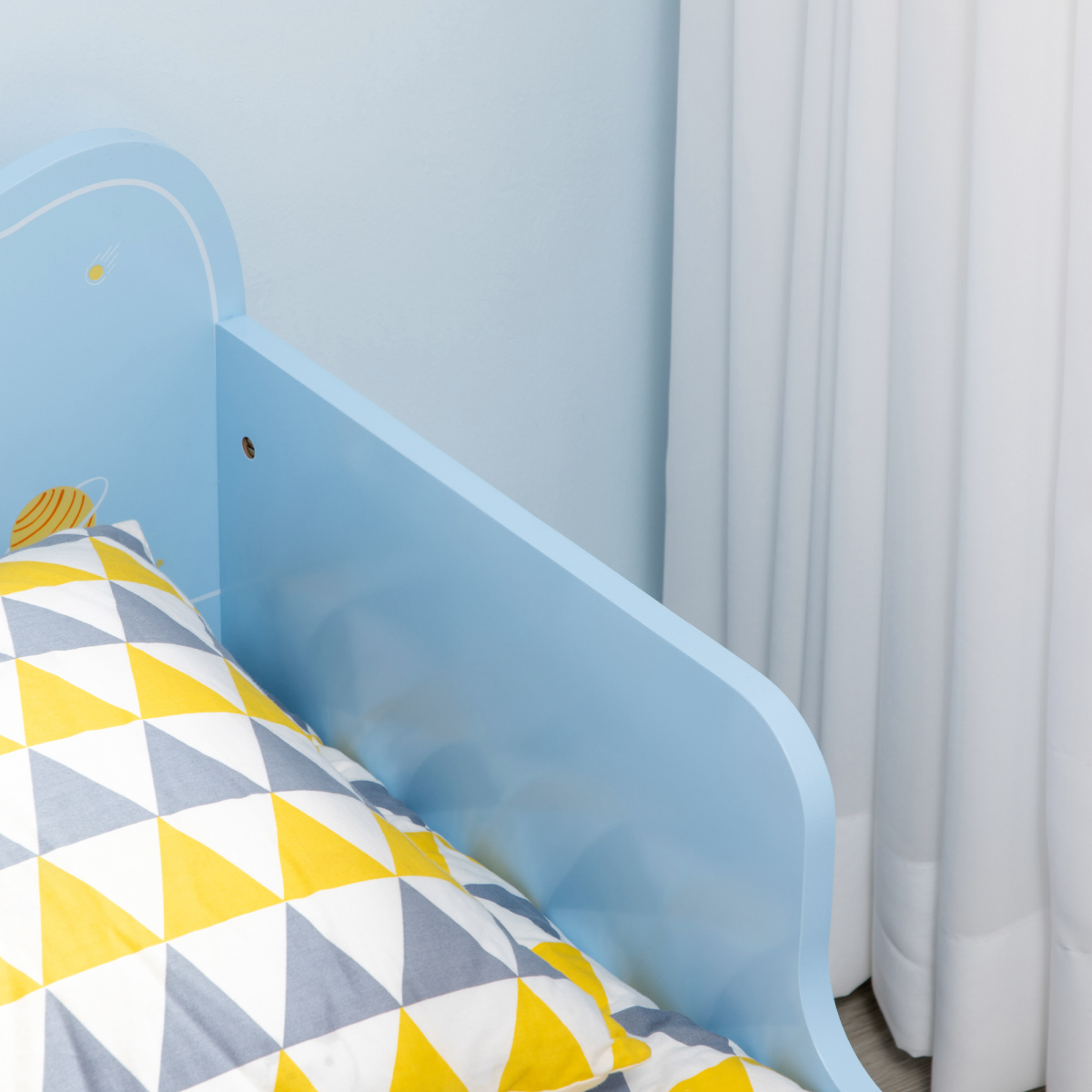 ZONEKIZ Space-Themed Toddler Bed for Boys and Girls, Ages 3-6
