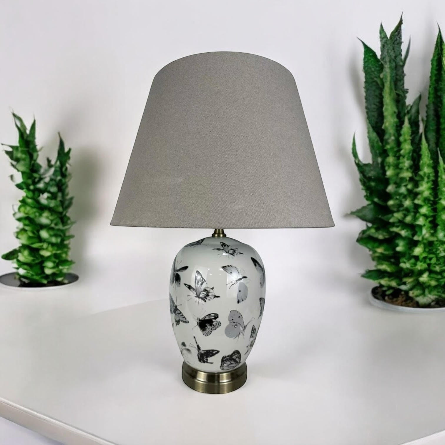 MSL 41cm Traditional Ceramic Table Lamp with Shade, Inline Rocker Switch, Double Insulated