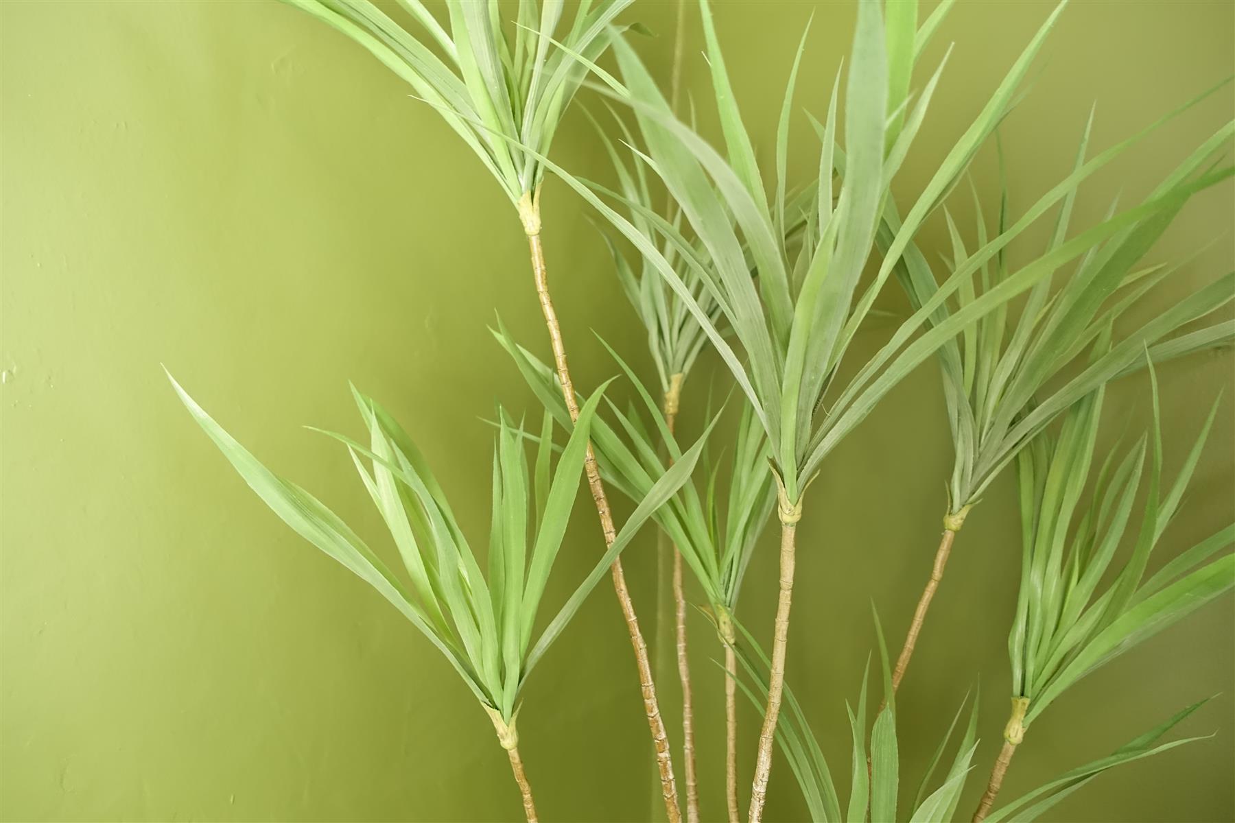 Leaf 125cm Artificial Dracaena Dragon Plant Tree, Natural Look, Potted