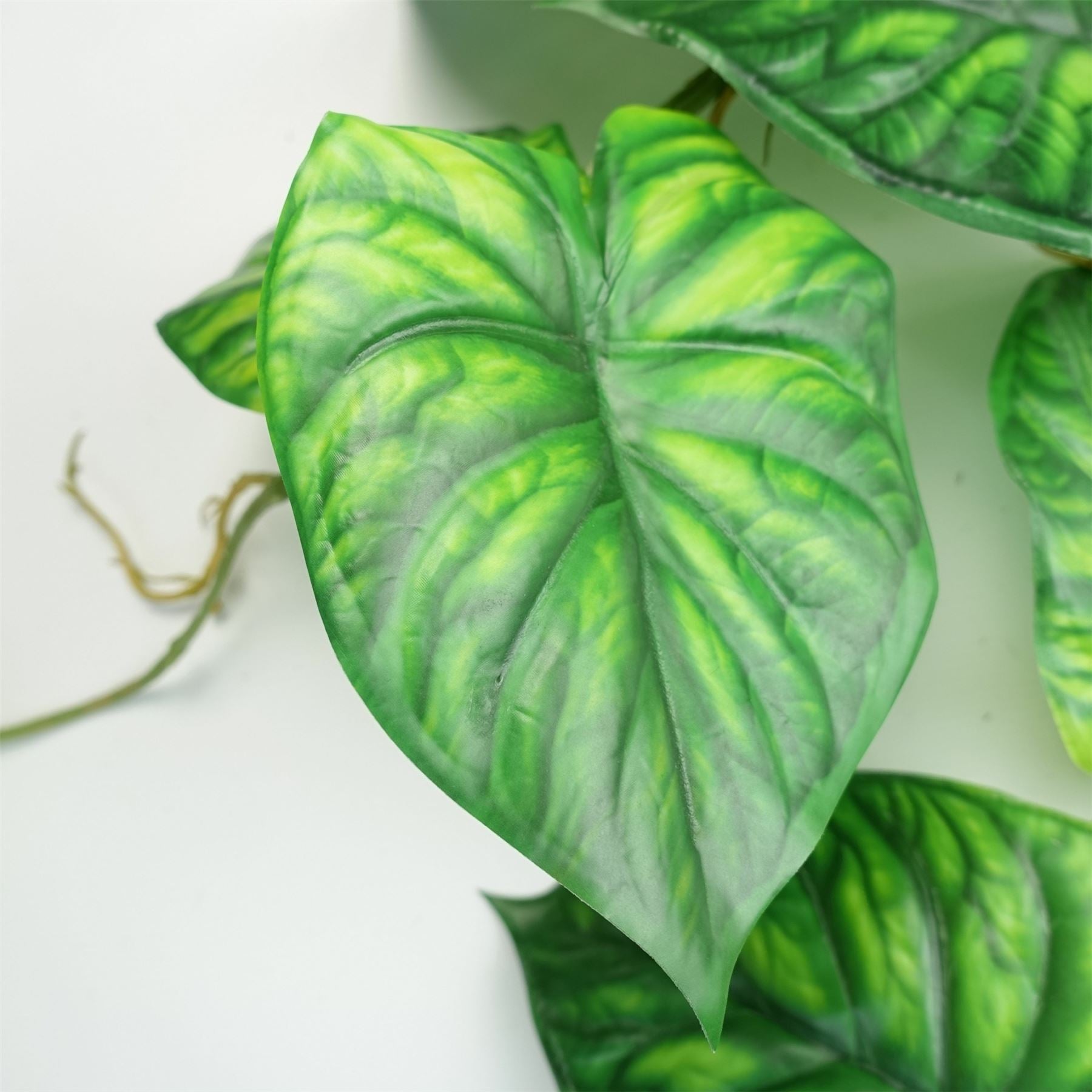 Leaf 120cm Artificial Trailing Hanging Alocasia Dragon Scale Plant Realistic Natural Look