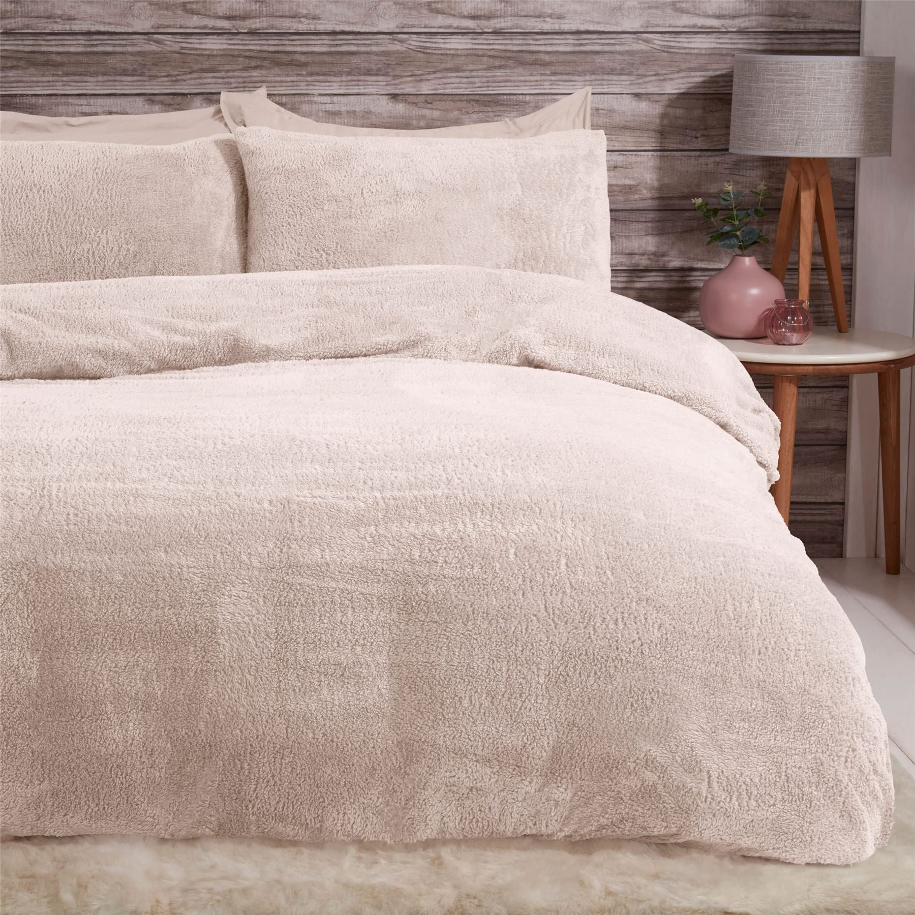Sleepdown Teddy Fleece Blush Duvet Set with Pillowcase(s)