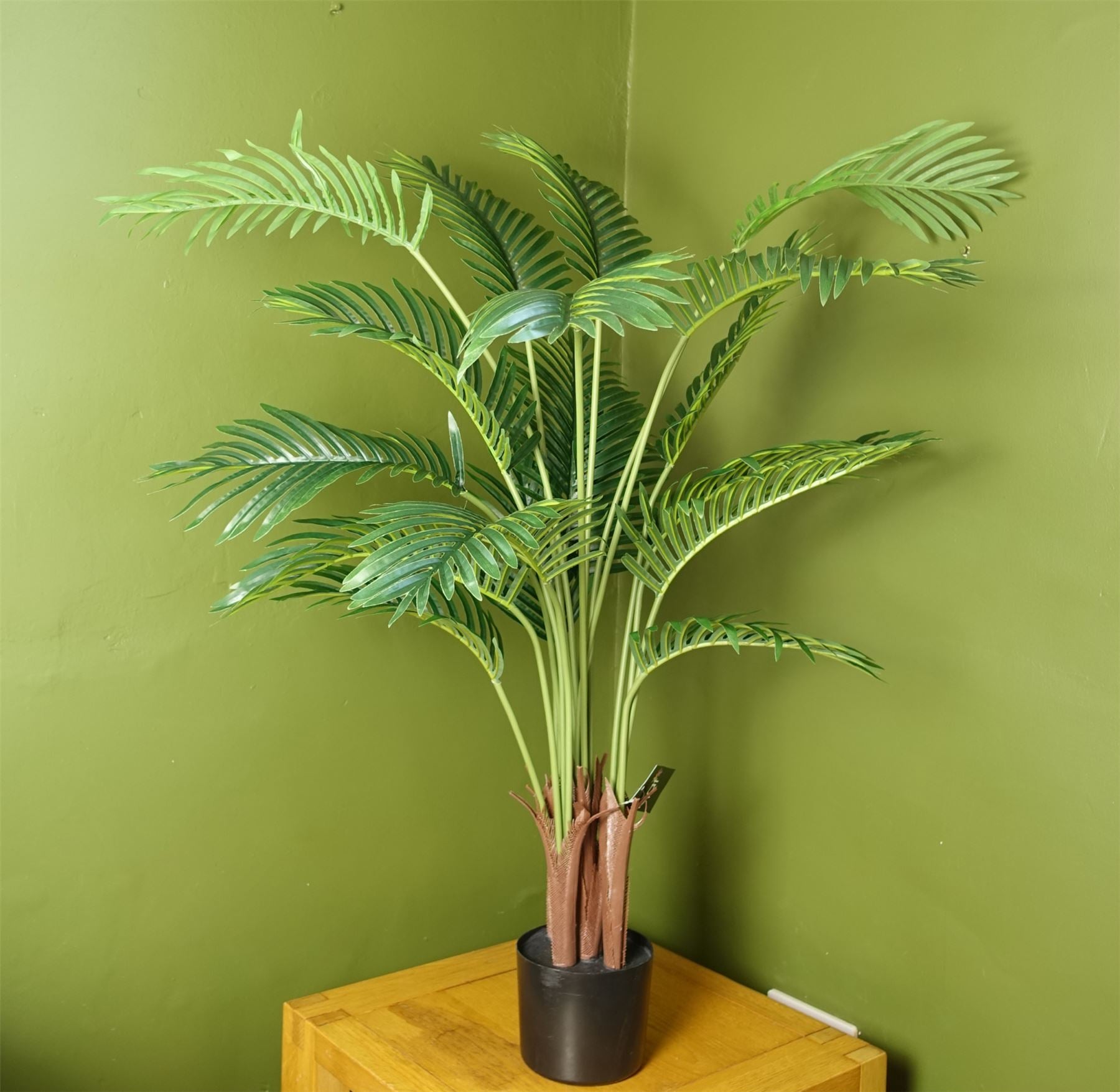 Leaf 110cm Artificial Areca Palm Tree in Black Pot