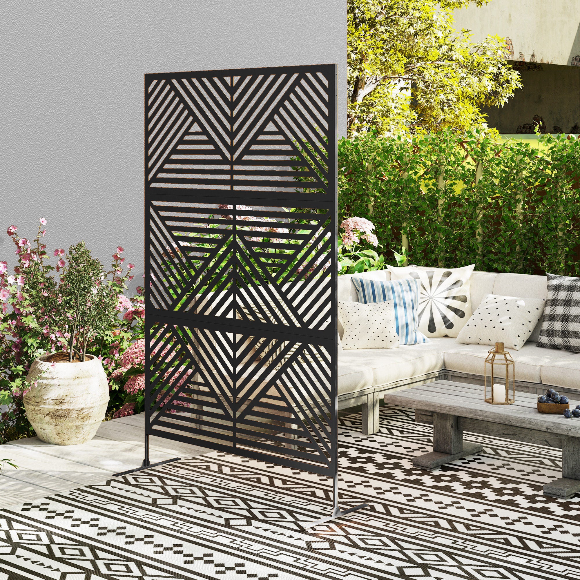 Outsunny Rhombus Black Steel Outdoor Divider Screen with Stand