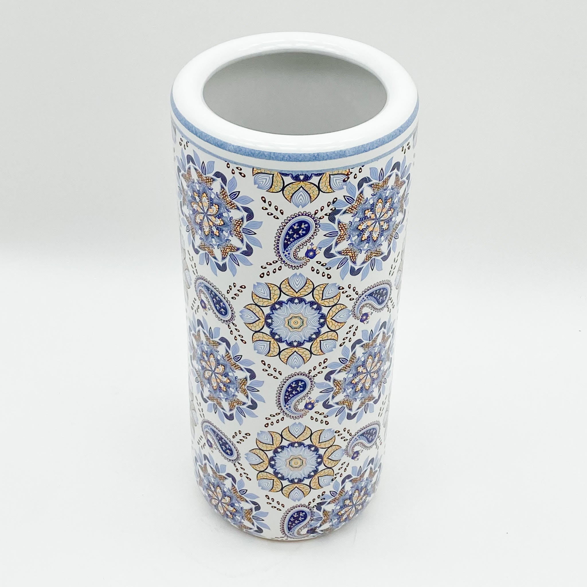 MSL 18 Blue and White Umbrella Stand