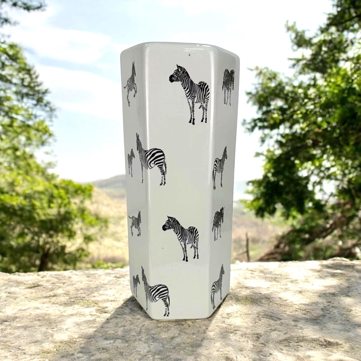 18 in Traditional Glazed Umbrella Stand Vase
