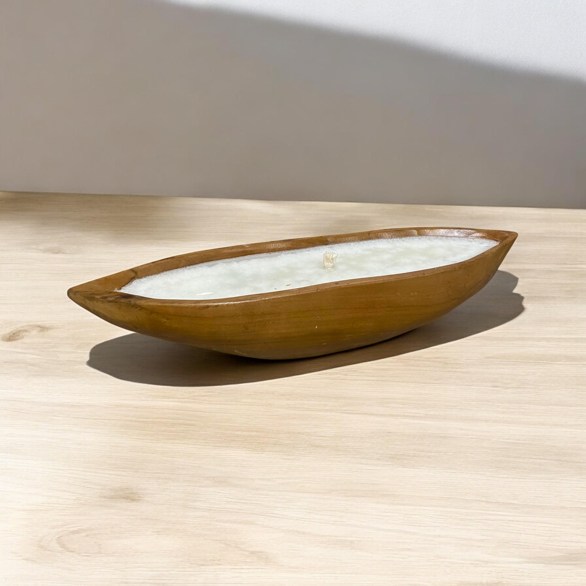 40cm Hand-Finished Teak Root Boat Bowl with Candle
