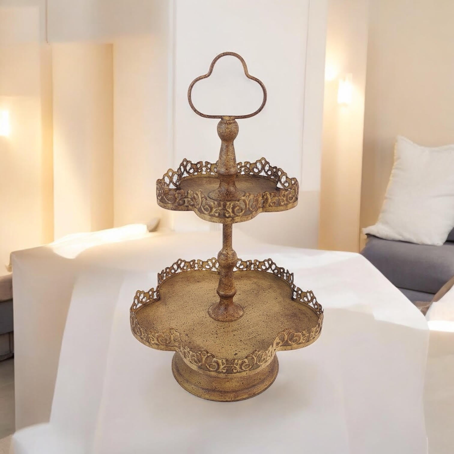 MSL 48cm Rusty Metal 2-Tier Cake Stand, Hand Finished