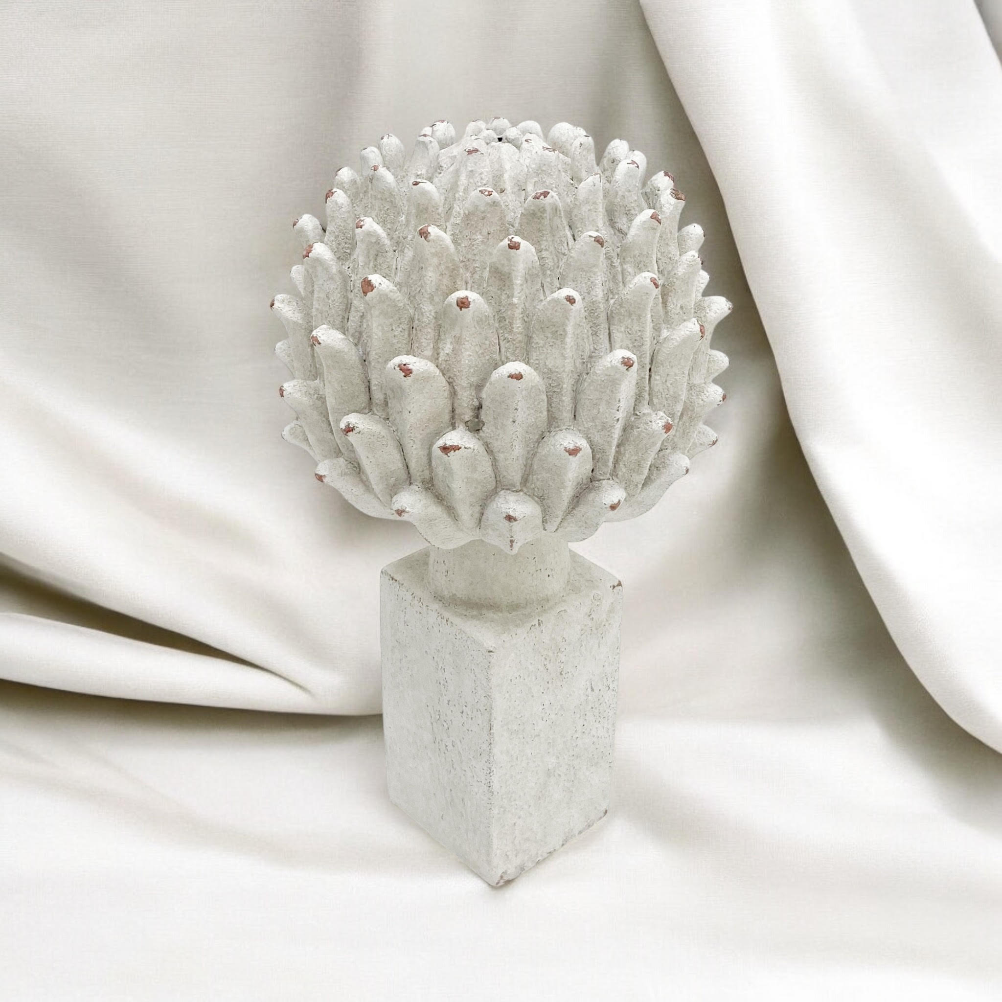 MSL 34cm Resin Flower Hand Finished Home Decor Indoor Outdoor Centerpiece