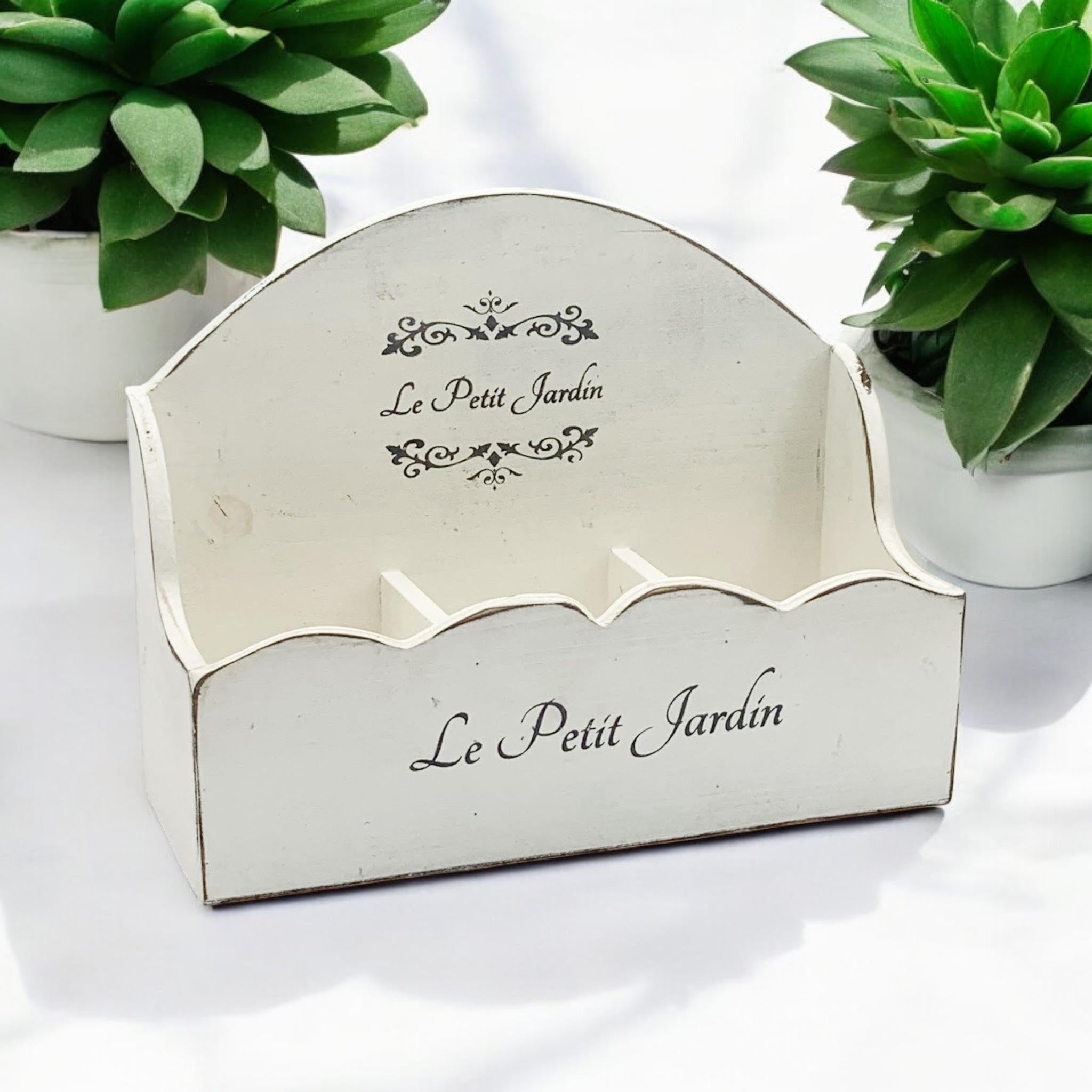 MSL 36cm Wooden Shabby White Frilly Photo Frame