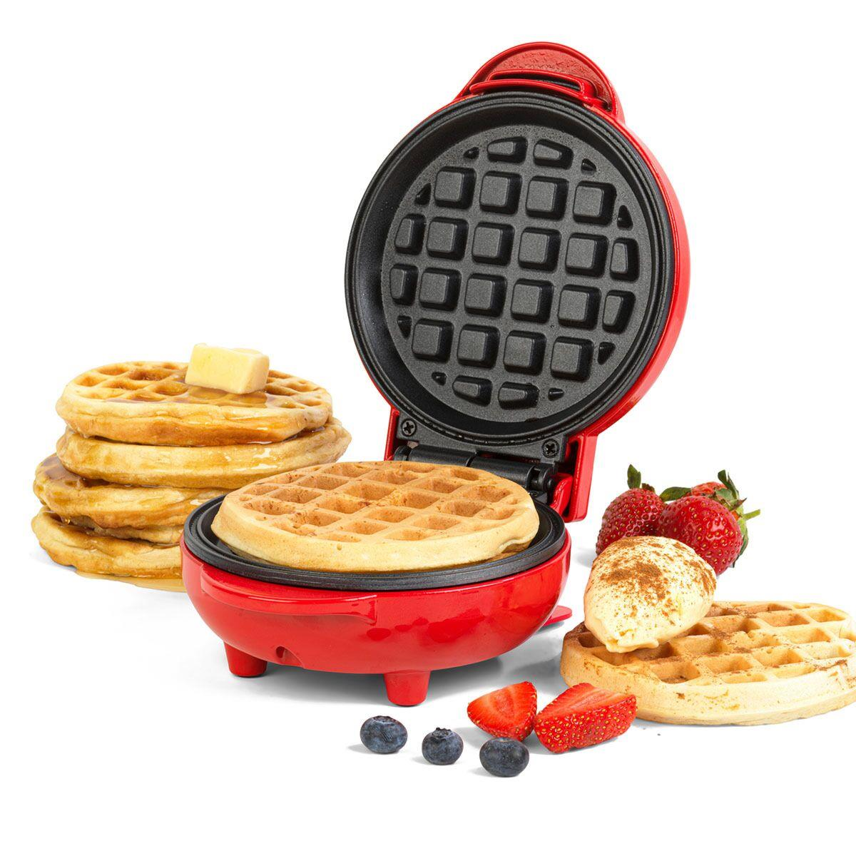 Giles & Posner 550W Non-Stick Mini Waffle Maker