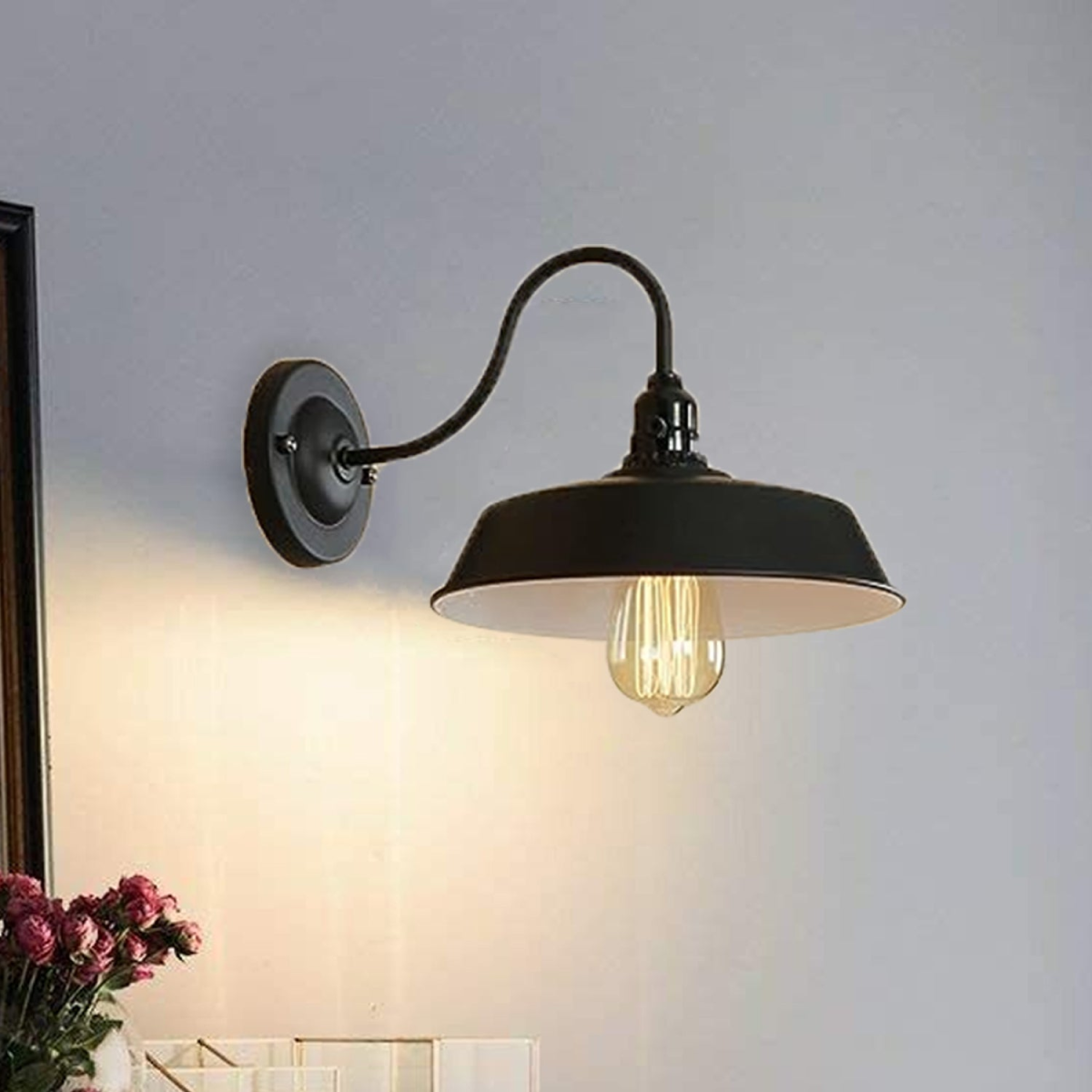 Modern Black Iron Wall Light Cage with E27 Holder
