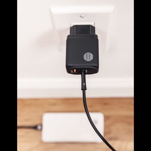 Our Pure Planet (Harry Kane's ECO Brand) - 30W USB-A USB-C Wall Charger