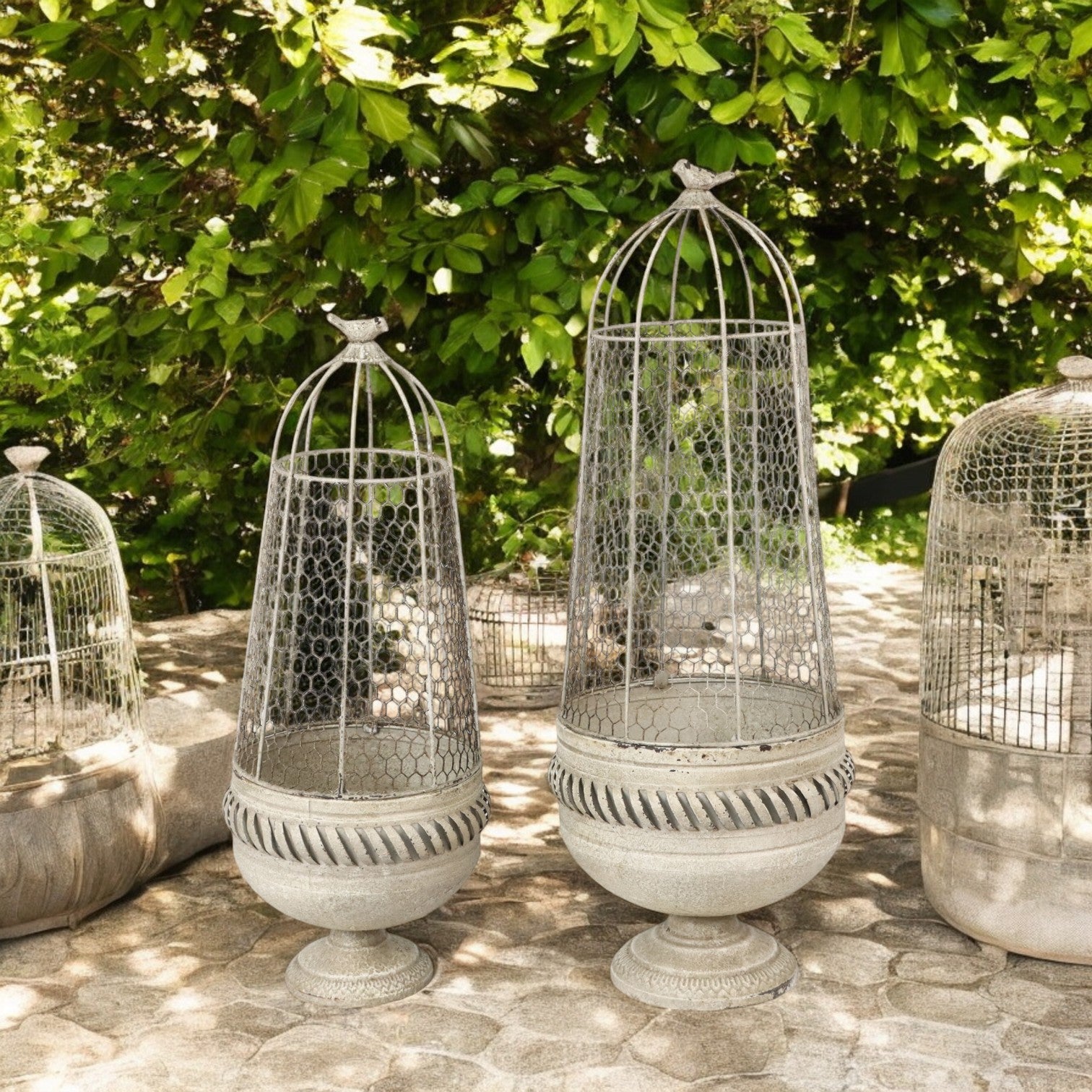 Cream Metal Set of 2 Decorative Plant Stands 83/70cm