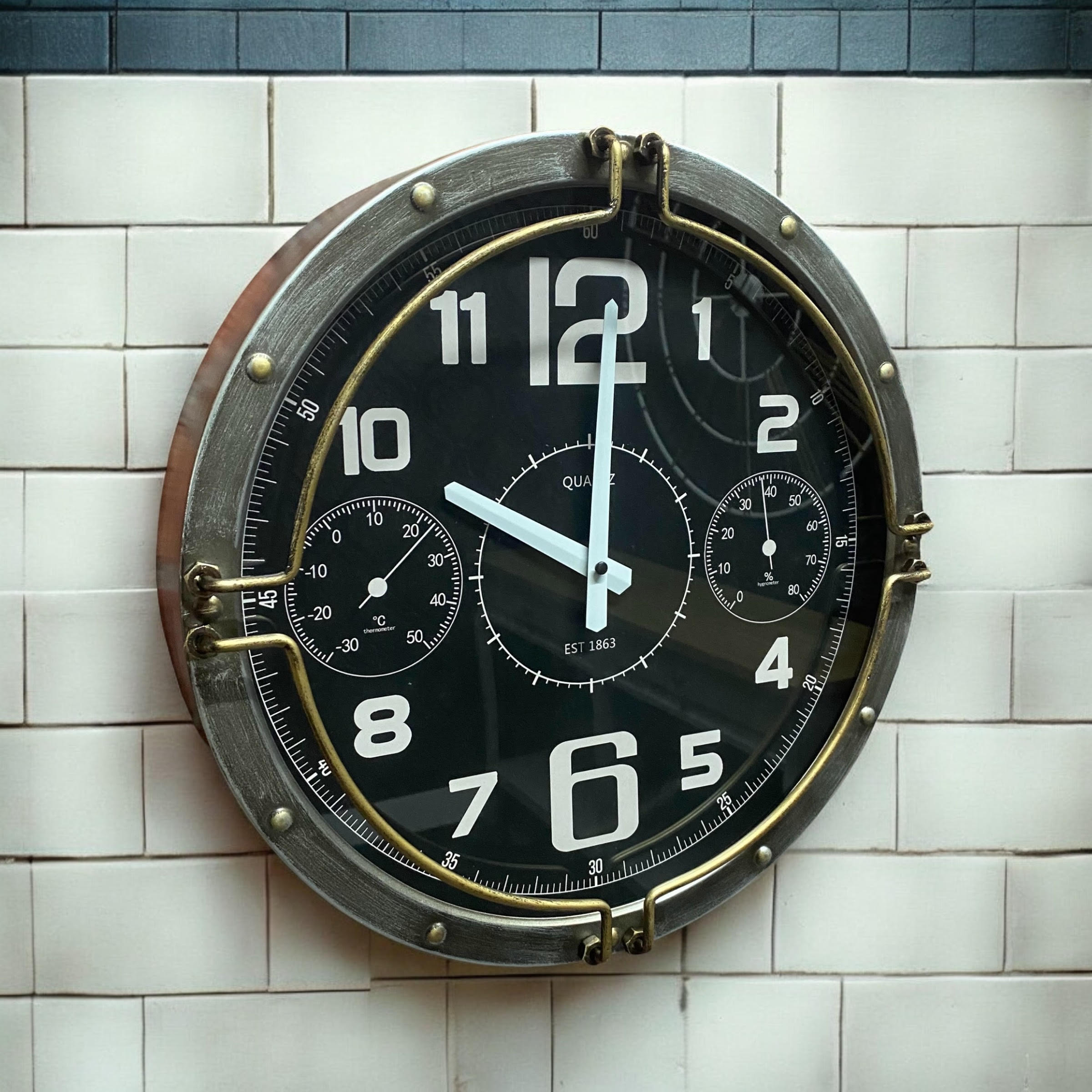 MSL 40cm Wall Clock with Brass Fittings and Black Clock Face, Requires 1 x AA Battery