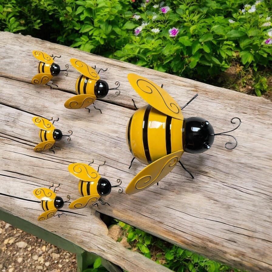 MSL Metal Garden Bees Set of 6 Hanging Outdoor Decorations