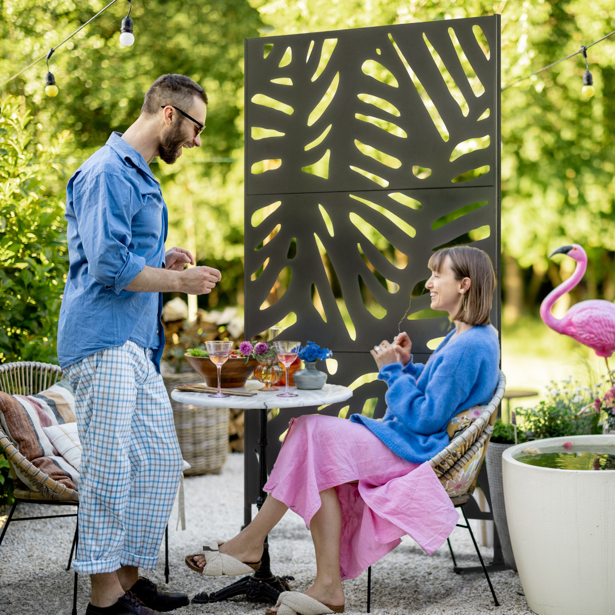 Outsunny Steel Outdoor Privacy Screen with Stand, Black